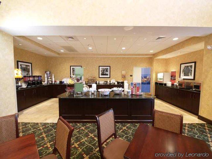 Hampton Inn & Suites Dobson Restaurante foto