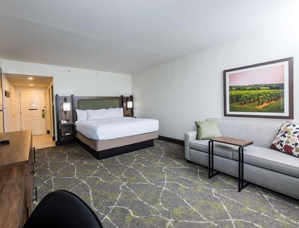 Hampton Inn & Suites Dobson Quarto foto